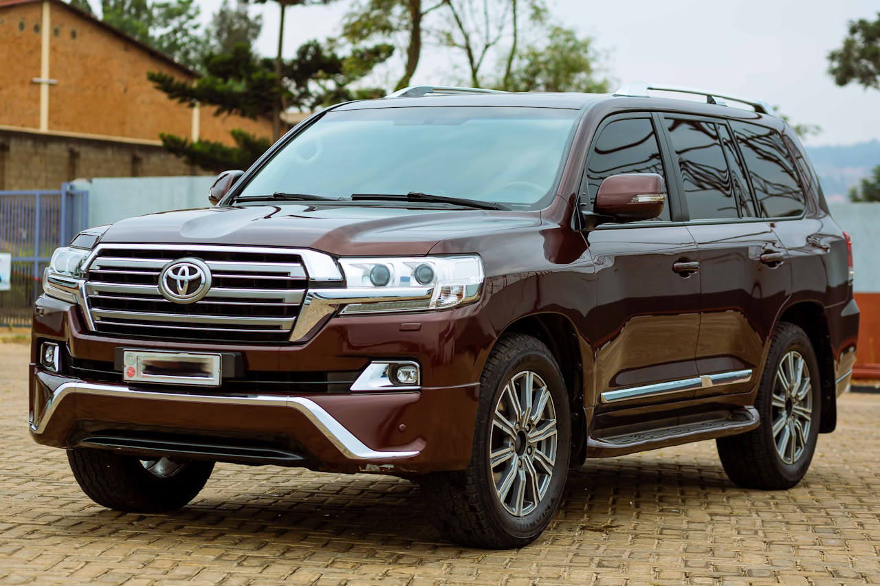 Toyota Land Cruiser V8